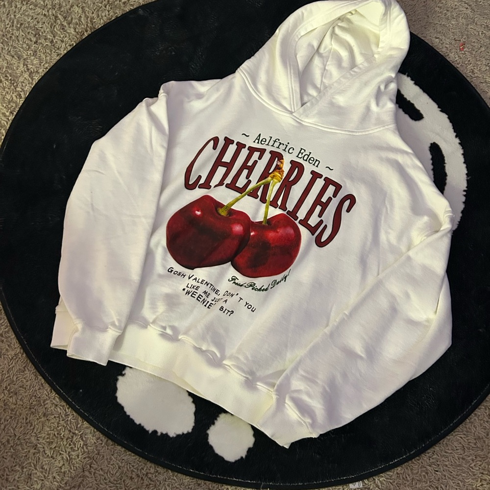 Aelfric Eden womens largeWhite Hoodie with Cherry Graphic